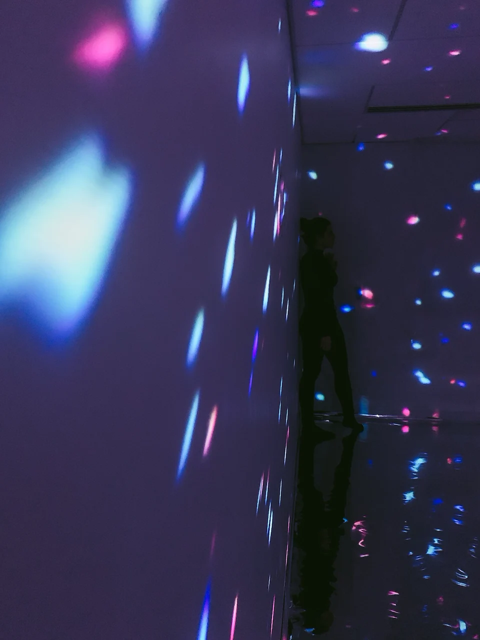 Apeiron installation